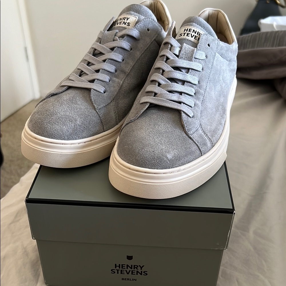 Henry Stevens Berlin Grey Trainers grey and white